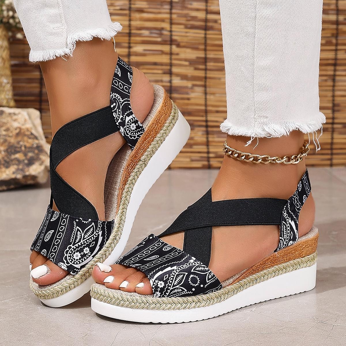 Sandales compensées pour femmes, sandales à plateforme, quotidien, été, plage, talon caché, bout ouvert, décontracté, noir, rouge, bleu de 2025 ? $32.99 –P7