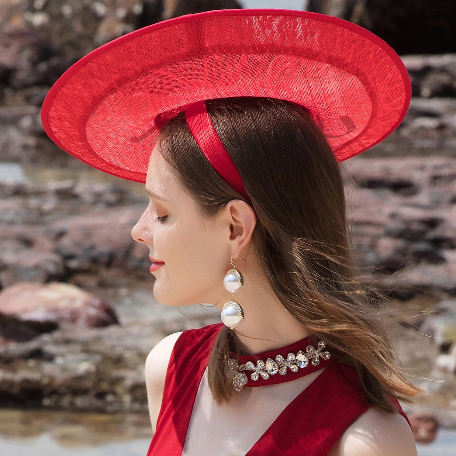 Chapéus Sinamay Chapéu-coco / Cloche Chapéu de Pires Cartola Casamento Festa de Chá Elegante Casamento Com Penas Capacete Chapéu de 2025 por $50.99 -P5