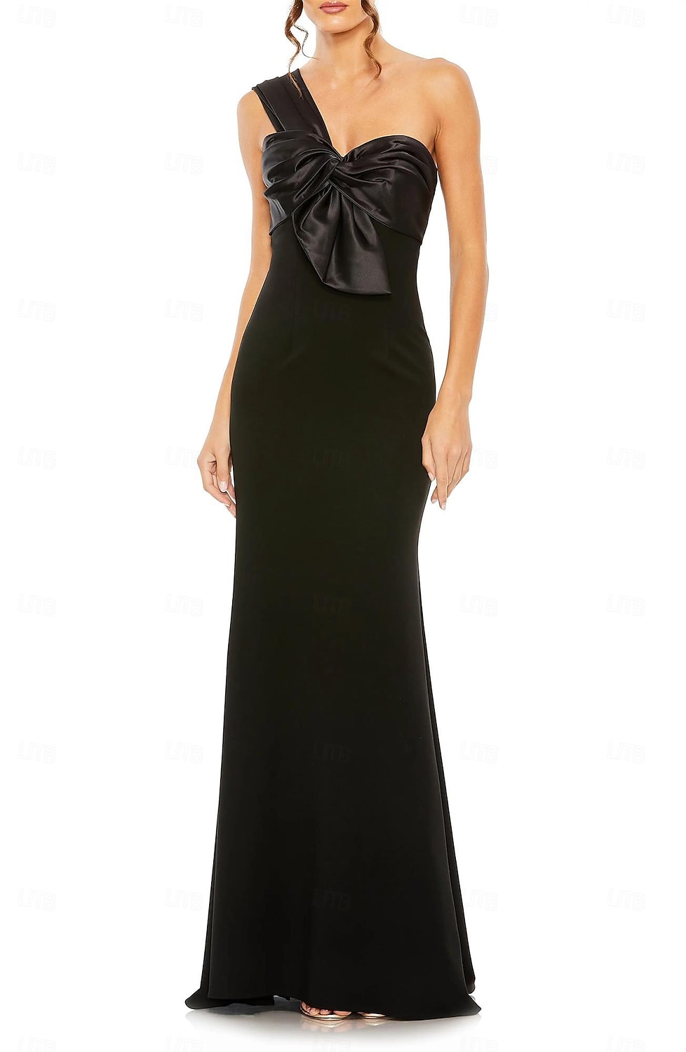 Robe de mariée invitée noir de la nuque  colonne élégante robe formelle longueur de sol sans manches épaule dénudée crêpe extensible avec nœud(s) de 2025 ? $149.99 –P1