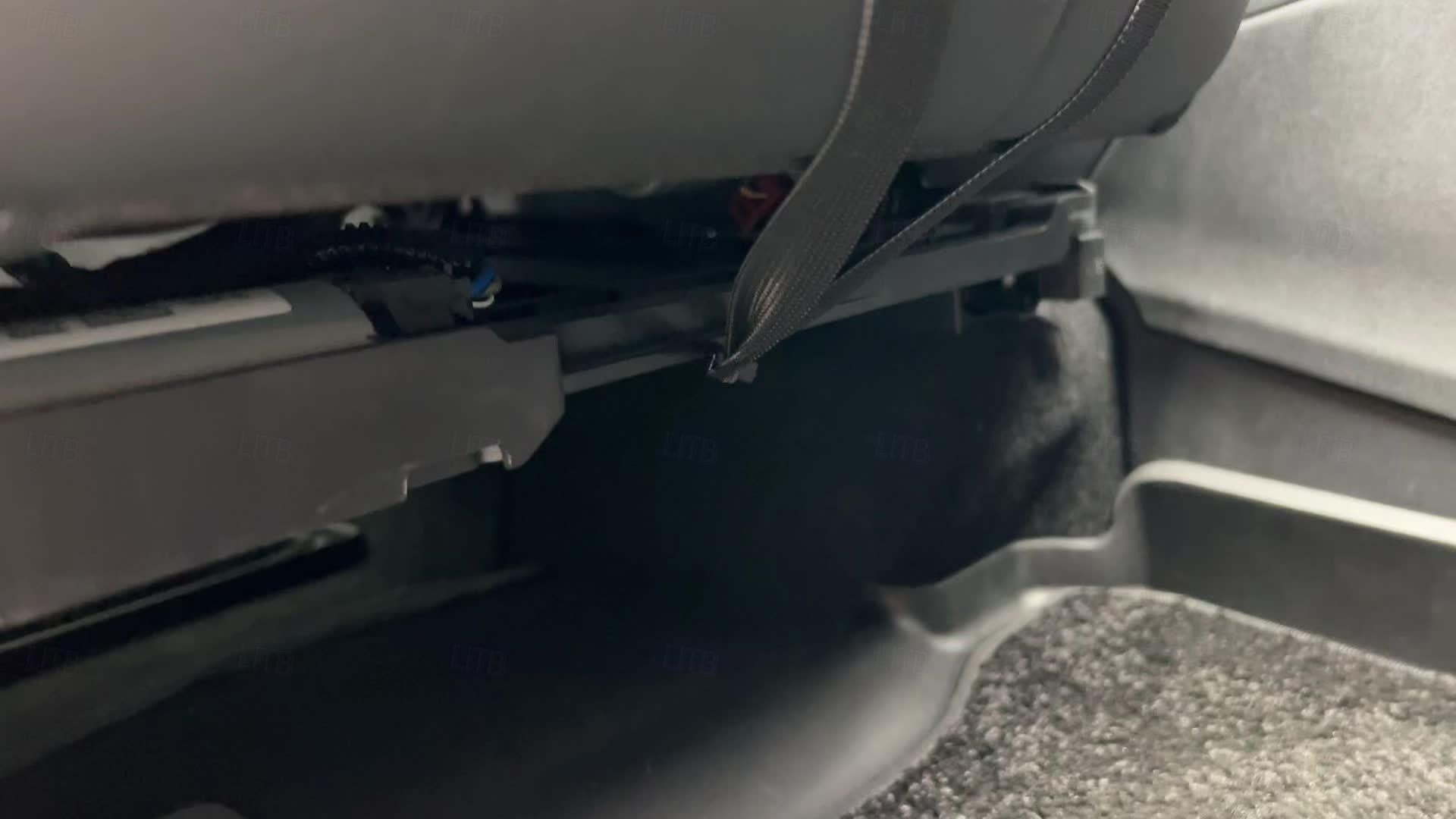 1 Stück Winter-Auto-Frontauflage Plüsch verdickt Einzelsitz mit Rückenlehne universelle Passform Vordersitzbezug 2025 - $32.99 –P5