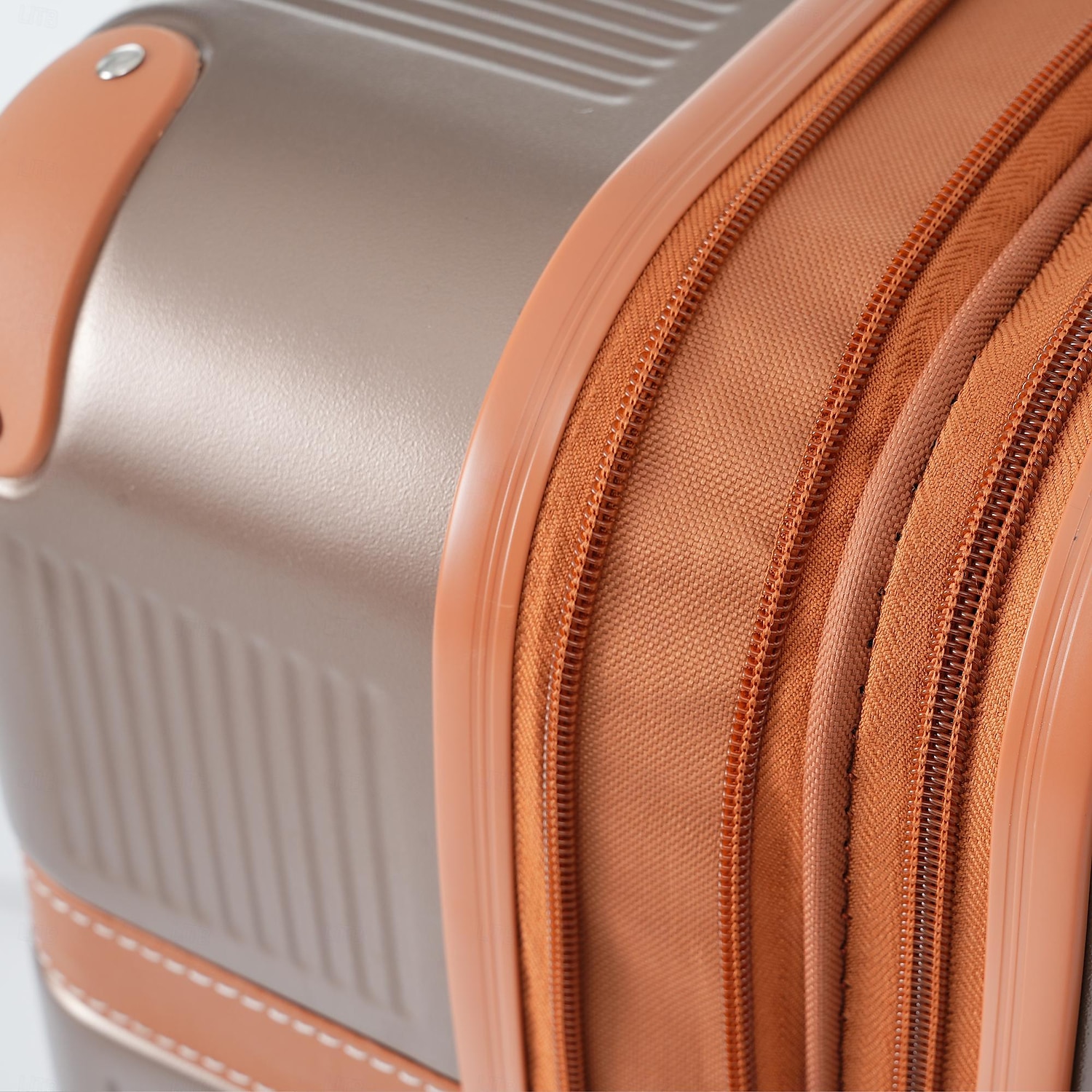 Ensemble de valises 3 pièces, bagage de voyage léger et extensible à coque rigide en ABS avec serrure Tsa, roulettes pour hommes et femmes de 2025 ? $296.09 –P18
