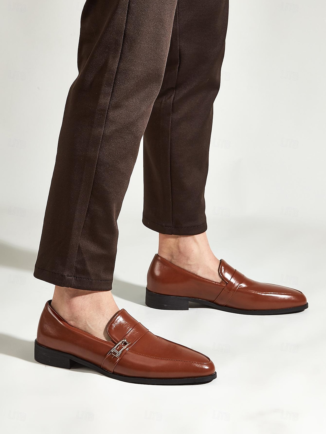 ανδρικά μαύρα loafers από ψεύτικο δέρμα – slip-on dress παπούτσια με μεταλλική προφορά για επαγγελματικούς, γραφείο και επίσημες περιστάσεις 2025 - $59.99 –P2