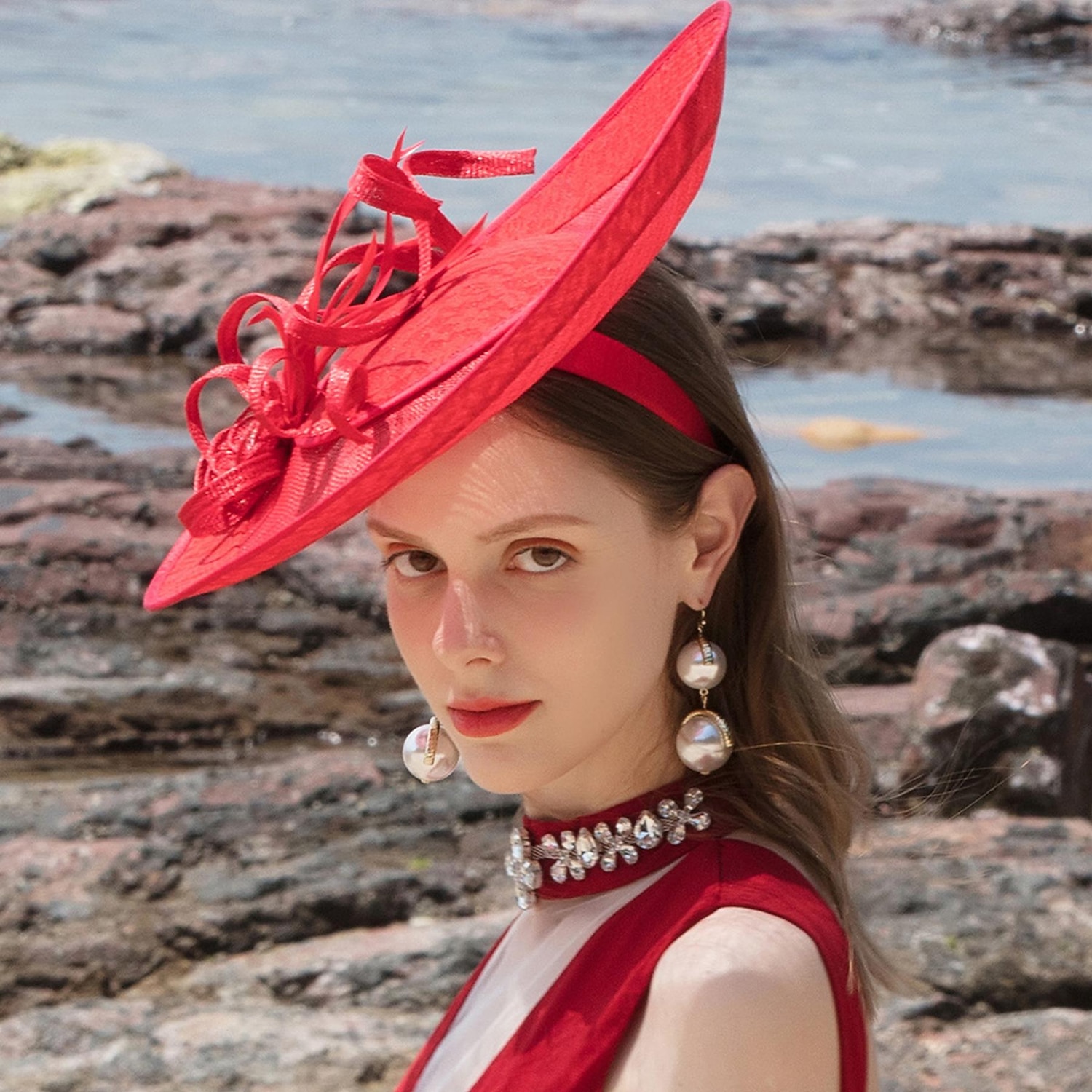 Chapéus Sinamay Chapéu-coco / Cloche Chapéu de Pires Cartola Casamento Festa de Chá Elegante Casamento Com Penas Capacete Chapéu de 2025 por $50.99 -P2
