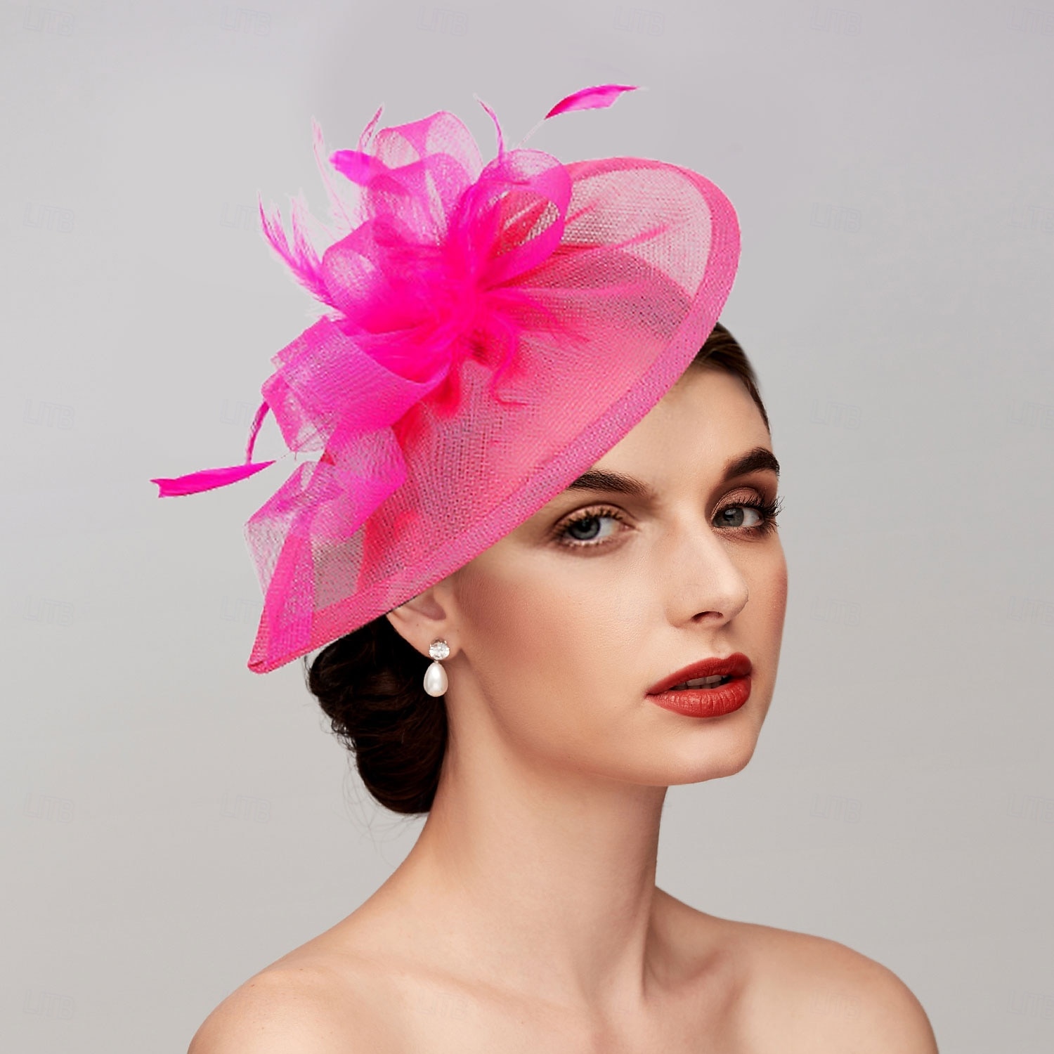 Fascinateurs Plumes Réseau Chapeau Saucer Mariage Course de Chevaux Ladies Day Melbourne Cup Avec Capeline en Plumes Accessoire de Tête Mode pour Impressionner Robe de Course de 2025 ? $19.99 –P2