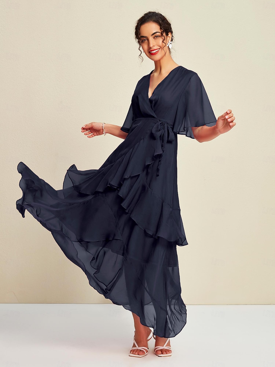 maxi abito in chiffon con maniche a volant non corrispondenti per gli invitati al matrimonio del 2025 a $79.99 –P6