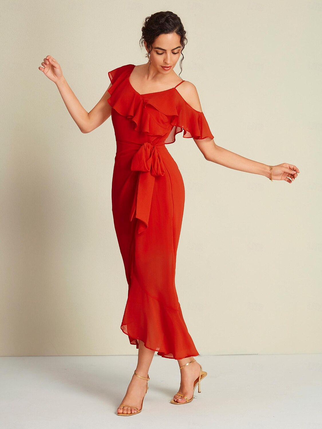 white button down shirt dress with corset Alice + Olivia Edie Midi | Off | Woven Size:1-2 y STY-B4FD1025 HUNTER GREEN Our Edie white midi Cotton Skirt Women Top