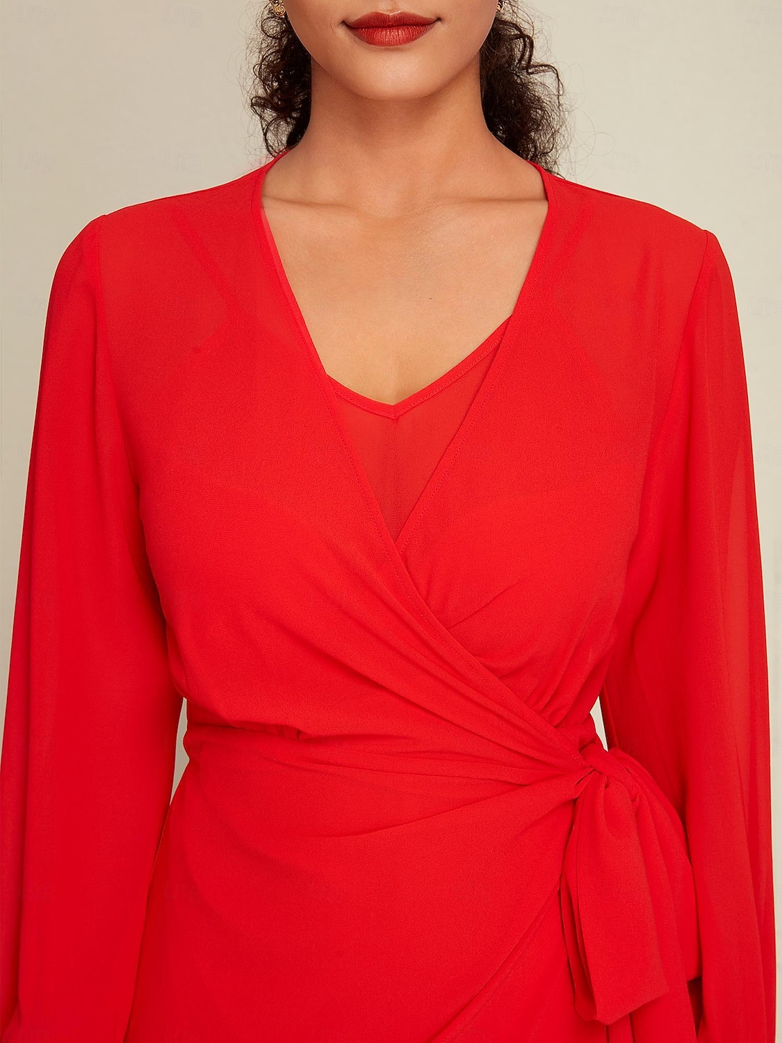 فستان شيفون أحمر سادة لحفلات الزفاف/حفلات الضيوف برباط أمامي ملفوف بأكمام طويلة طقم فستان لإبهار 2024 2025 - $97.99 –P12