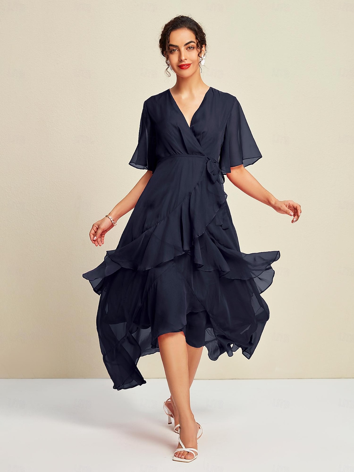 maxi abito in chiffon con maniche a volant non corrispondenti per gli invitati al matrimonio del 2025 a $79.99 –P5