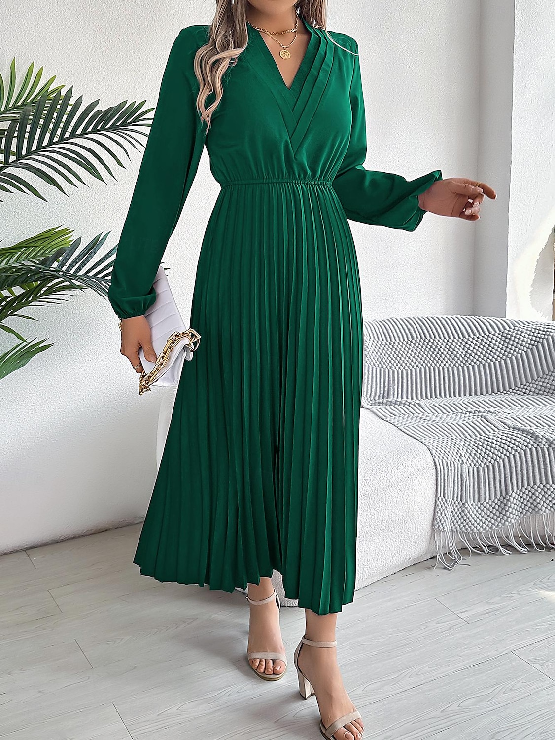 Per donna Abito da lavoro Abito linea A Di tendenza Ufficio Moda da lavoro Rimborsate Abito lungo Abito lungo A pieghe A V Manica lunga Liscio Standard Nero Vino Marrone Primavera Autunno S M L XL del 2025 a $39.99 –P3