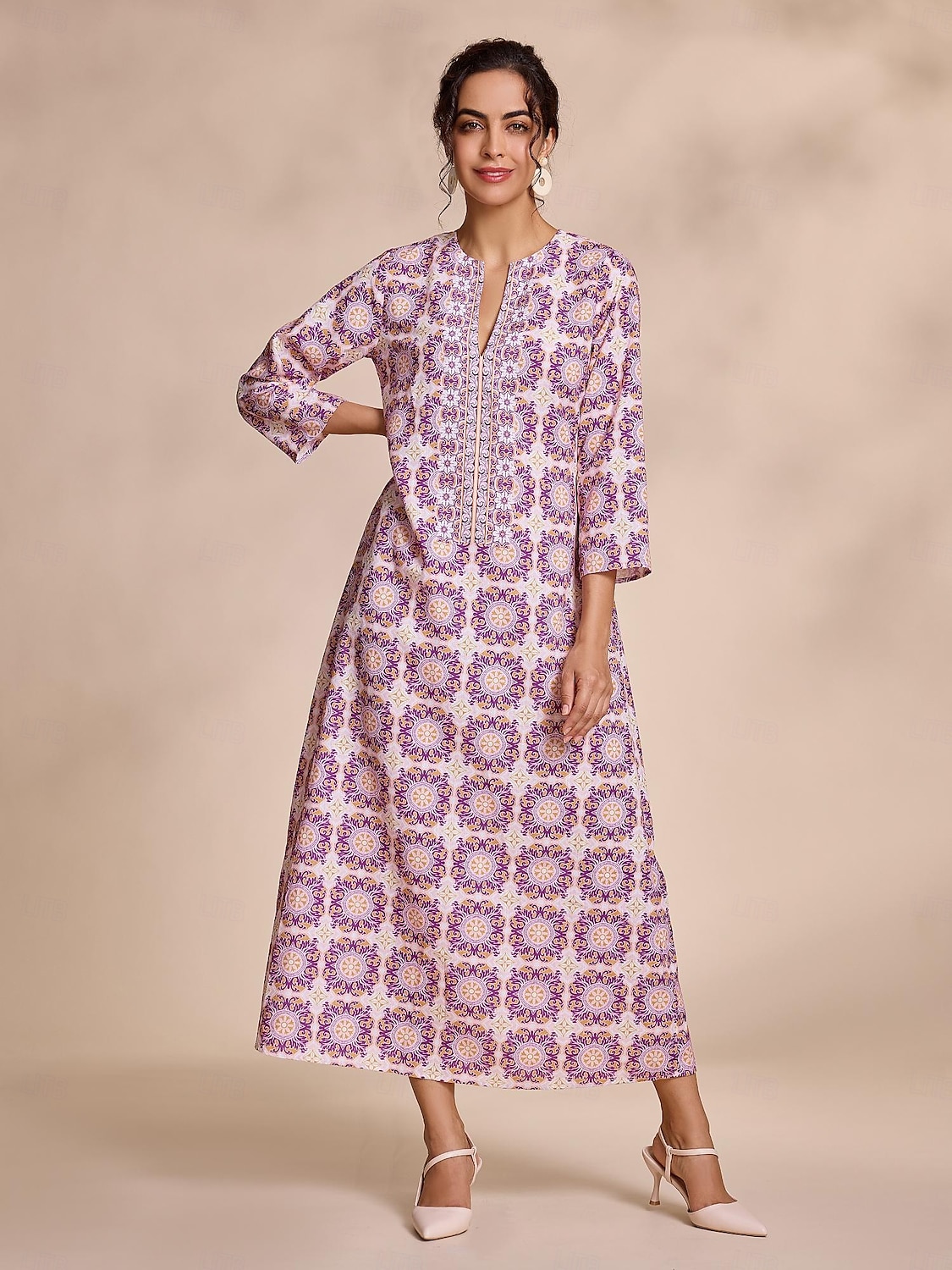 robe longue ethnique à col cranté et fleurs de 2025 ? $52.99 –P4