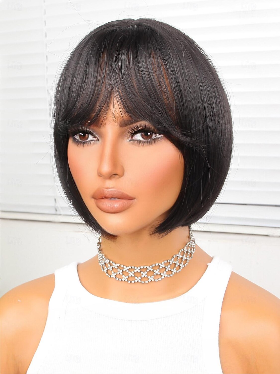 Synthetische Perücken Natürlich gerade Bob Bubikopf Gerader Pony Perücke 10 Zoll Schwarz Synthetische Haare Damen Schwarz 2025 - $17.99 –P4