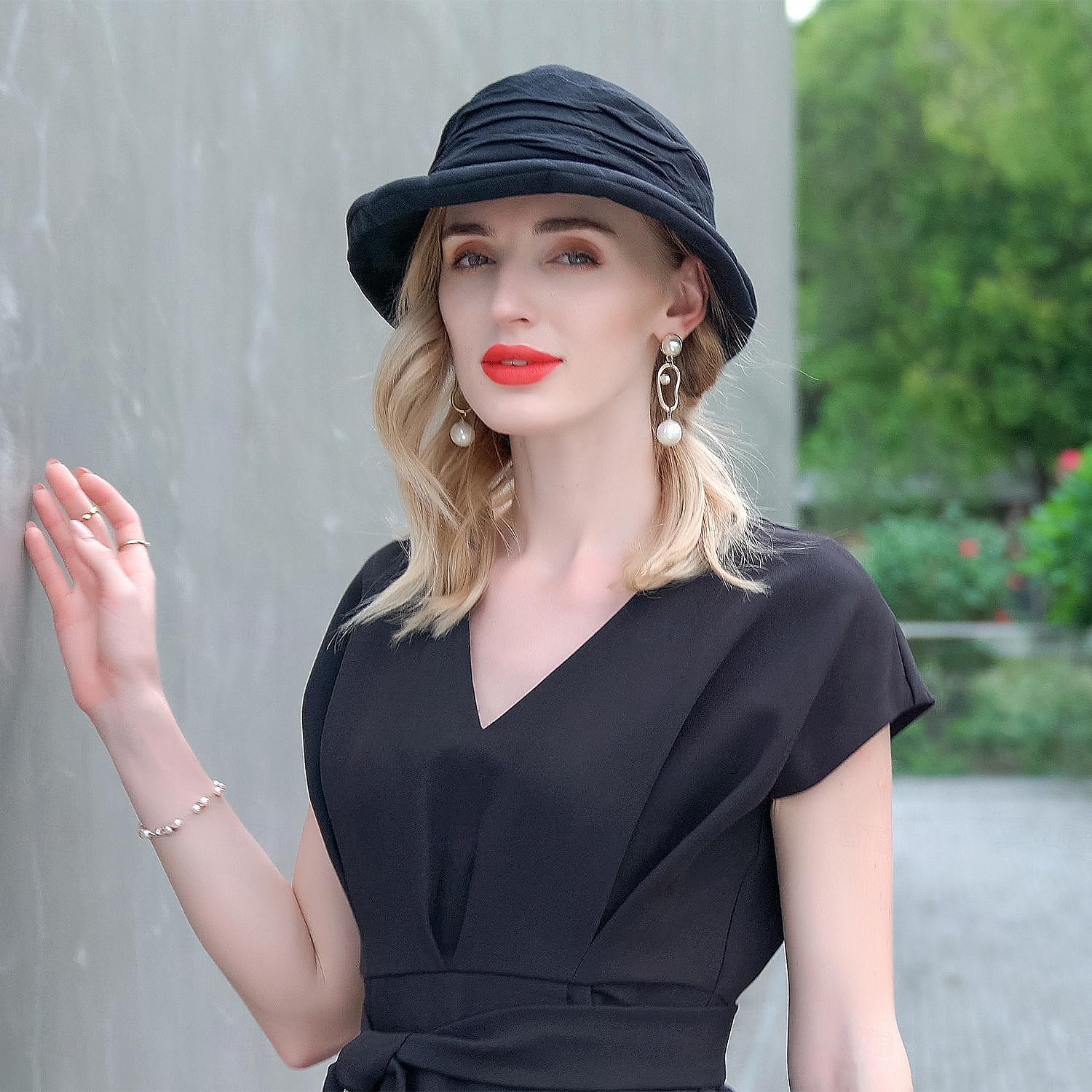 cappelli cappello a secchiello in cotone cappello floscio cappello da sole casual vacanza semplice classico con copricapo con giunture di colore puro del 2025 a $24.99 –P1
