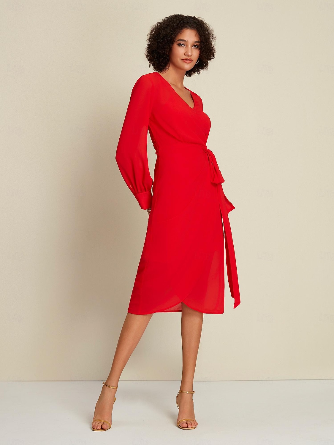 فستان شيفون أحمر سادة لحفلات الزفاف/حفلات الضيوف برباط أمامي ملفوف بأكمام طويلة طقم فستان لإبهار 2024 2025 - $97.99 –P5