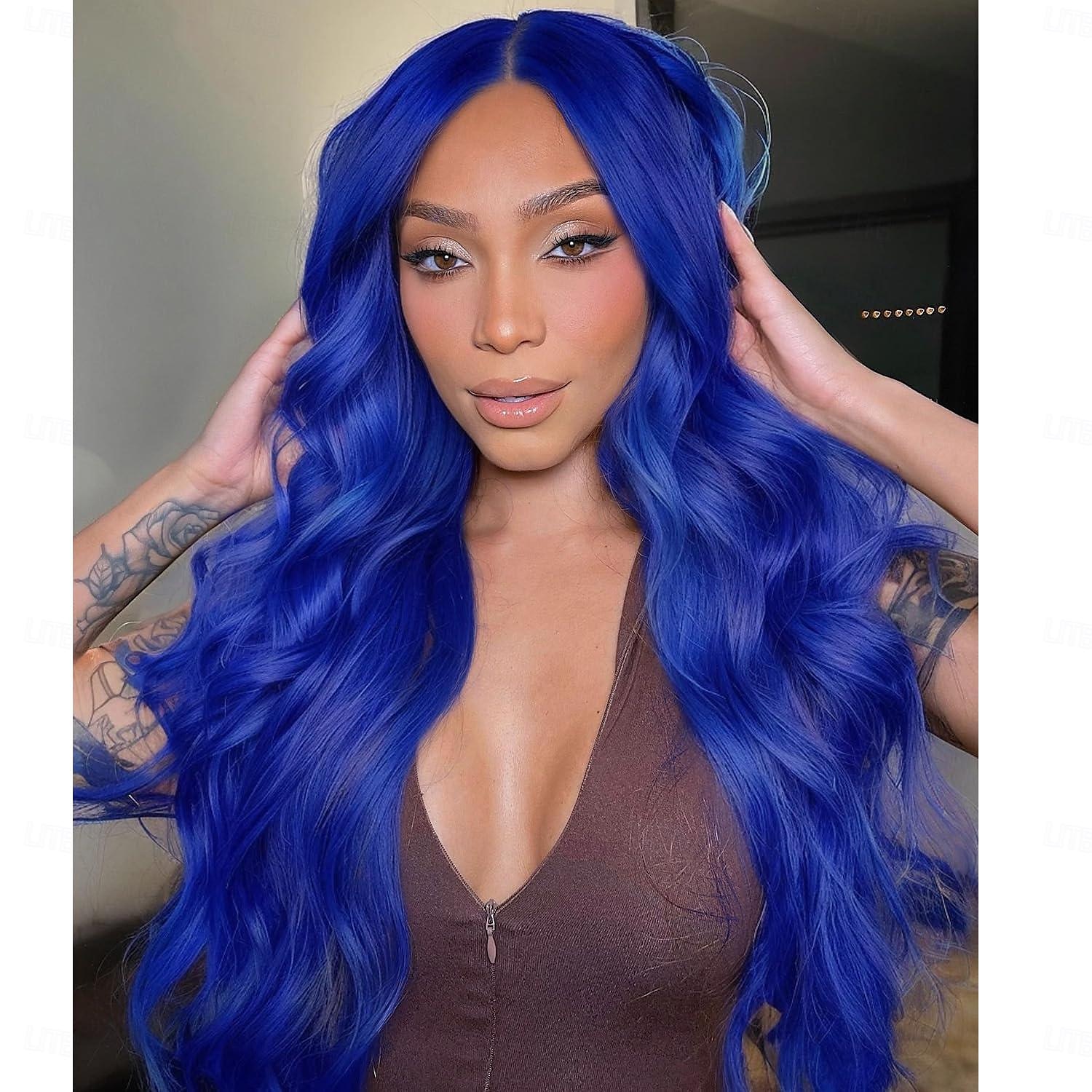 Perruques longues ondulées longue perruque bouclée pour femmes partie centrale look naturel cheveux synthétiques Halloween cosplay soirée de 2025 ? $18.99 –P7