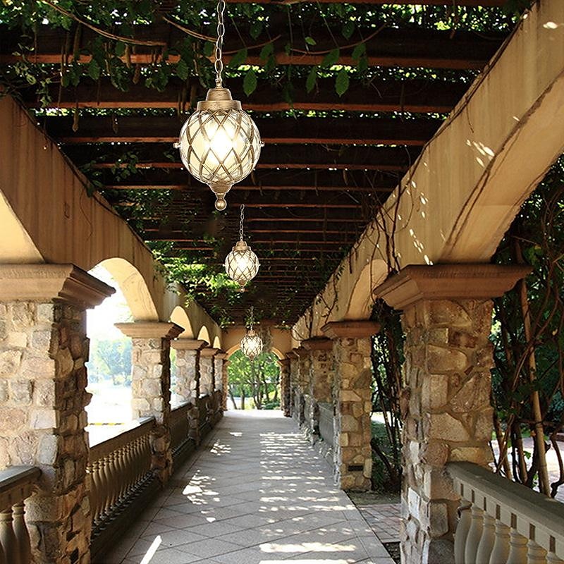 lampade a sospensione per esterni, lampada a sospensione esterna portico impermeabile lampadario in metallo nero con globo di vetro trasparente con struttura in gabbia di ferro, lanterna esterna per del 2025 a $118.99 –P6