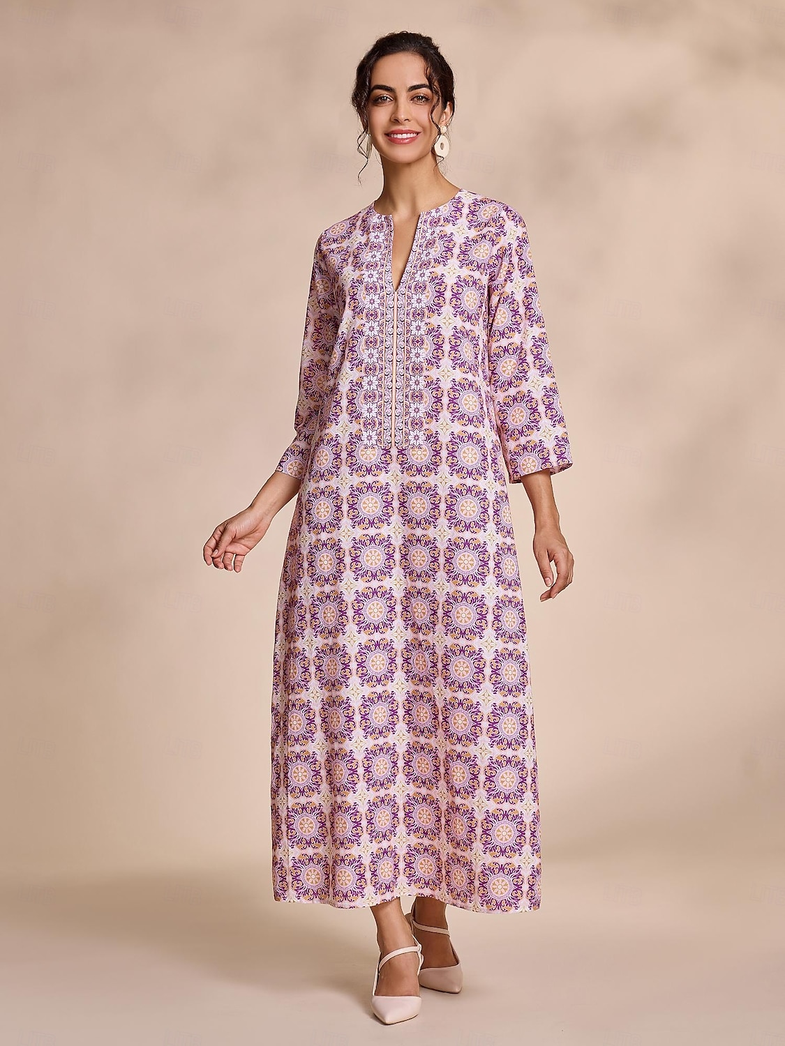 robe longue ethnique à col cranté et fleurs de 2025 ? $52.99 –P5