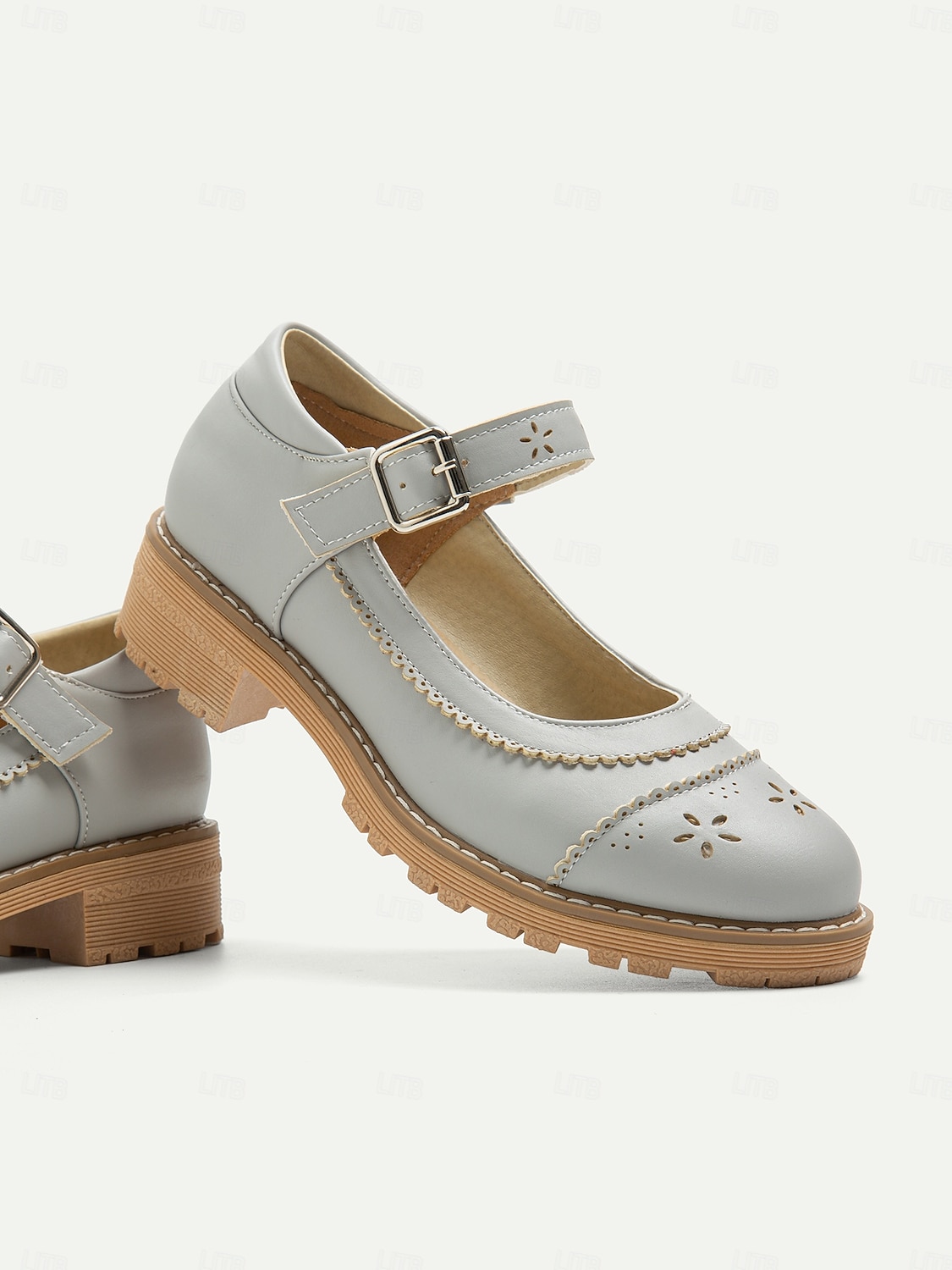 Zapatos planos Mary Jane vintage para mujer: cuero gris con diseño floral recortado y correa con hebilla, perfectos para uso informal y formal. 2026 - $54.99 –P1