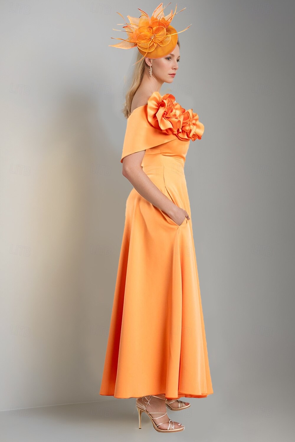 ts a-line madre della sposa abito elegante semplice spalle scoperte lunghezza tè raso elasticizzato manica corta con pieghe fiore 2025 taglia personalizzata gratuita del 2025 a $161.99 –P3