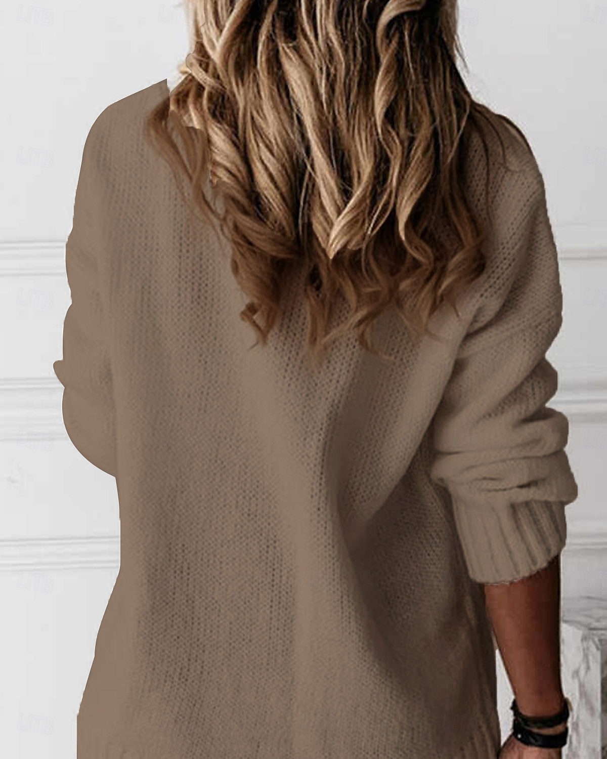 Femme Pull Chandail Pull décontracté Mode Vêtement de rue mode Couleur unie Col V Col en V manche longue Hauts réguliers Tricoter Travail Noir Blanche Automne Hiver de 2025 ? $45.99 –P5