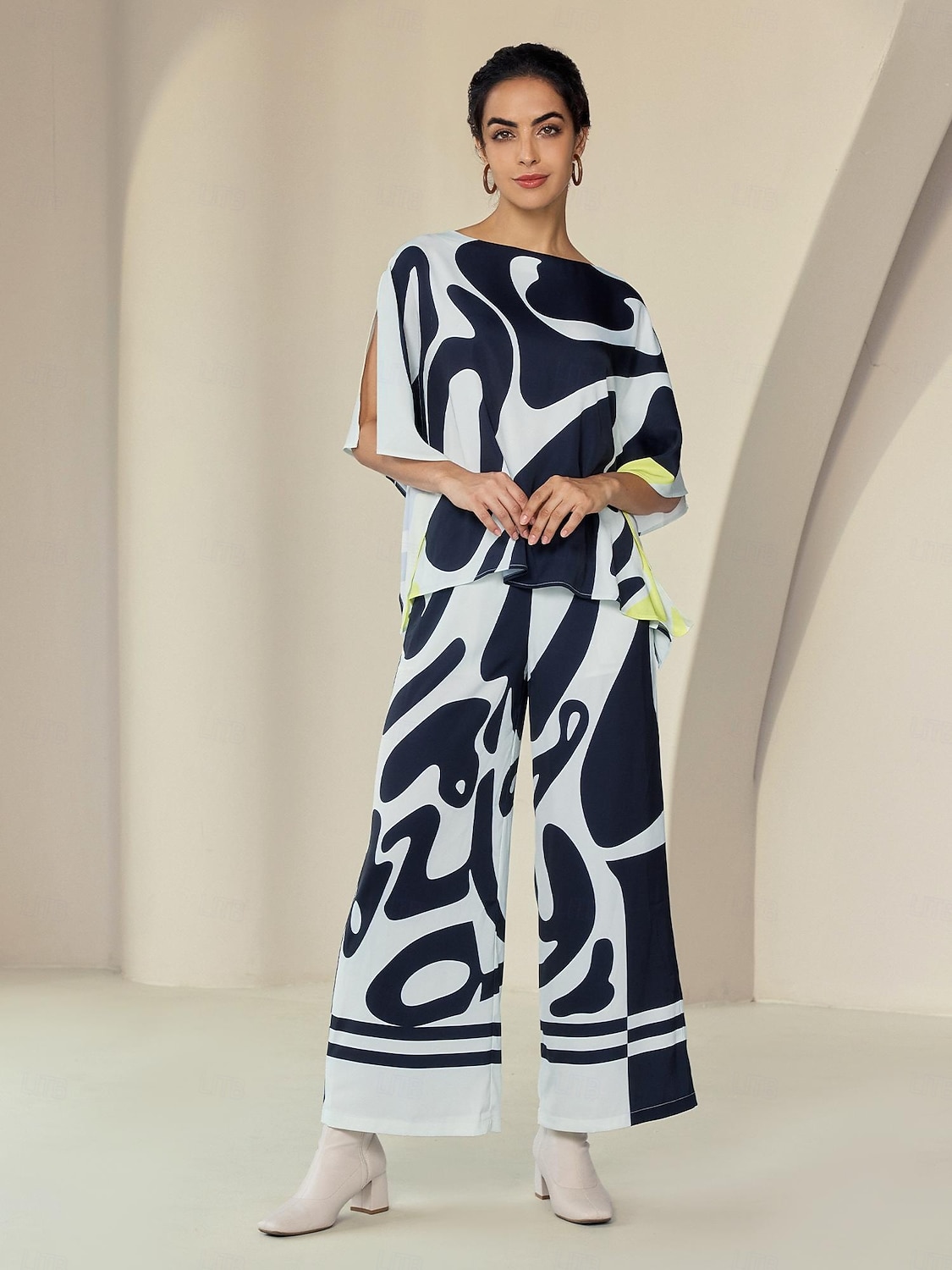 pantaloni da donna neri in raso gamba larga neutri casual quotidiani primavera autunno stagioni incrociate del 2025 a $72.99 –P2
