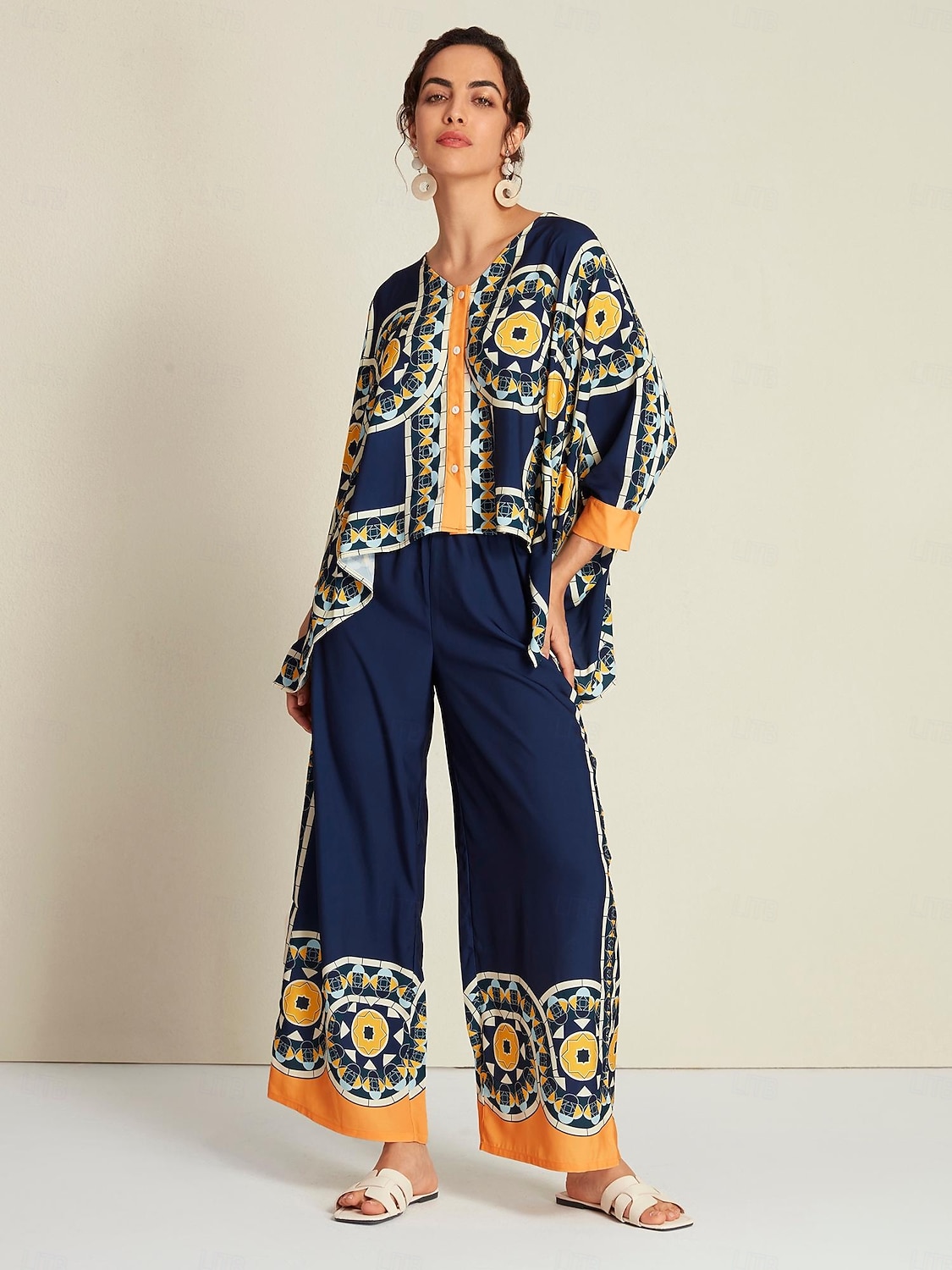 женская блузка темно-синего цвета в стиле фолк-мадьяр с длинным рукавом и V-образным вырезом, неровным подолом, повседневная, для межсезонья 2026 - $19.99 –P5