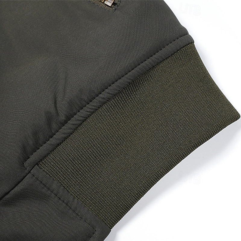 Homme Veste légère Bomber Coupe-vent Veste décontractée du quotidien Vacances Chaud Poche Automne hiver Plein Mode Classique Col Mao Normal Noir Vert Véronèse Bleu de minuit Gris Veste de 2025 ? $62.99 –P18