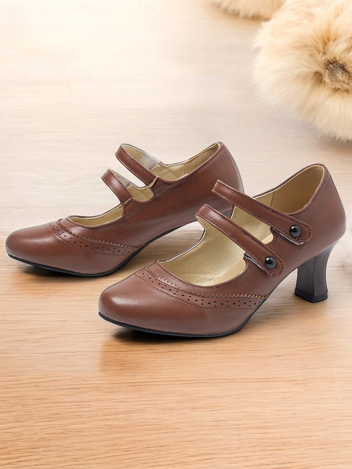 Kvinne Vintage Gatsby Brune Mary Jane Hæler med Brogue Detaljer Komfortable Mid Hæl Sko Retro-Inspirerte Antrekk 2026 - $54.99 –P3