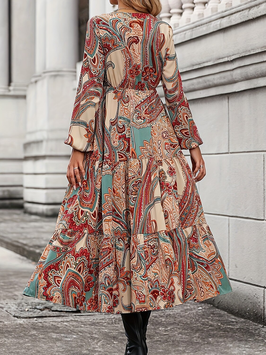 Femme Robe Maxi Robe casual robe boheme Décontractées du quotidien Ample Graphic manche longue Col V Marron Printemps Automne de 2025 ? $41.99 –P2