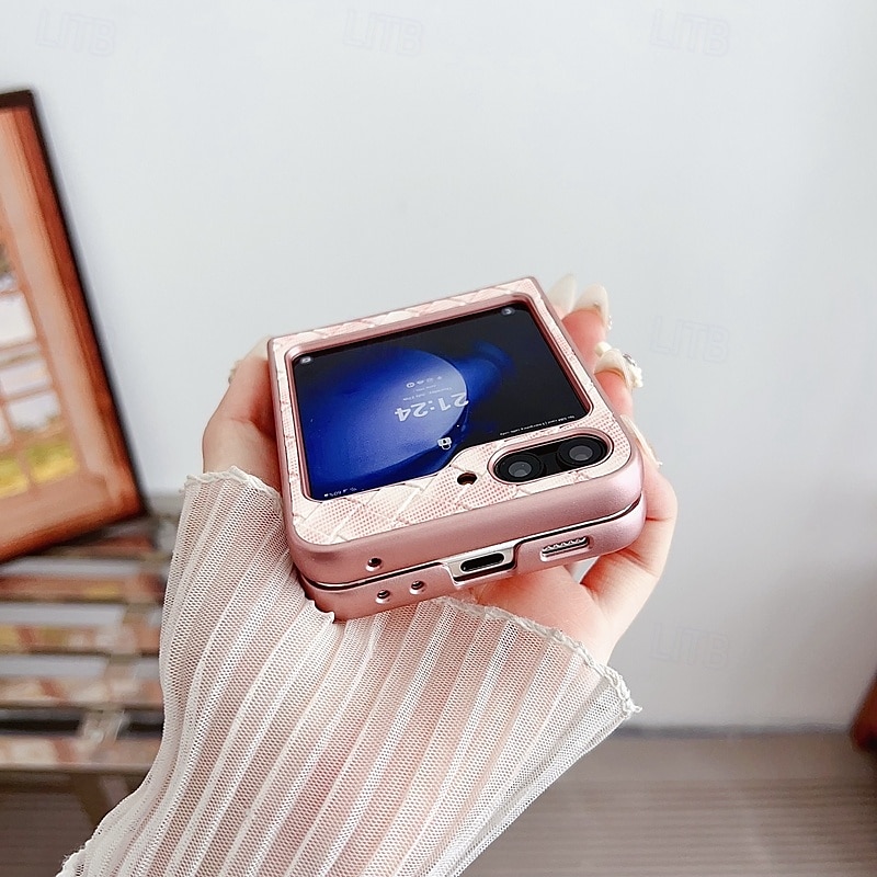 Phone Case For Samsung Galaxy Z Flip 7 Z Flip 6 Z Flip 5 Z Flip 4 Z Flip 3 Back Cover Shockproof PC 2025 - $17.99 –P15