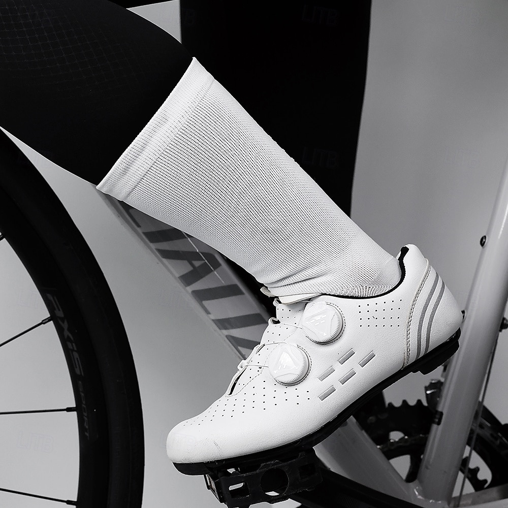 Calcetines deportivos reflectantes para ciclismo Wosawe, calcetines deportivos de ciclismo de carretera hasta la mitad de la pantorrilla, modelos para hombres y mujeres, calcetines de ciclismo de ocio 2025 - $15.49 –P1