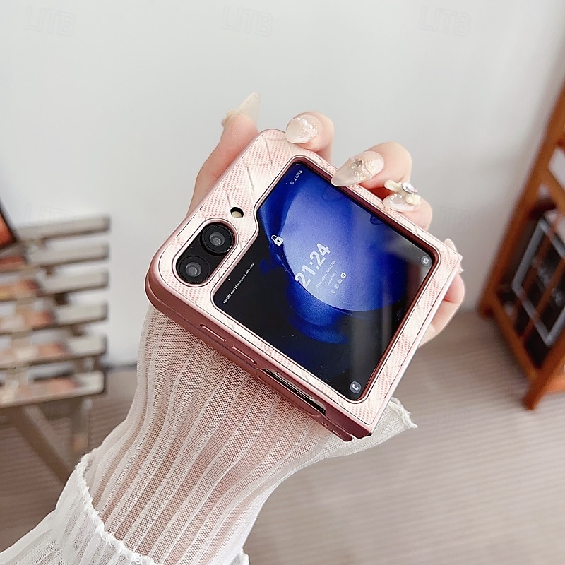 Phone Case For Samsung Galaxy Z Flip 7 Z Flip 6 Z Flip 5 Z Flip 4 Z Flip 3 Back Cover Shockproof PC 2025 - $17.99 –P14