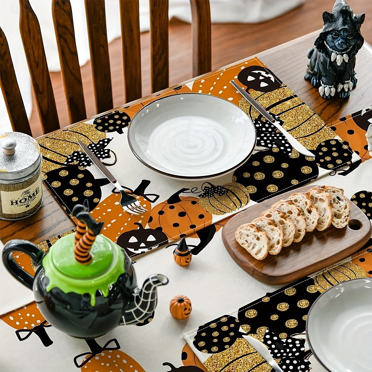 Paquete de 4 manteles individuales de lino para Halloween, resistentes al calor, para decorar la mesa del comedor de la cocina y como accesorio de mesa para fiestas espeluznantes. 2025 - $12.49 –P5