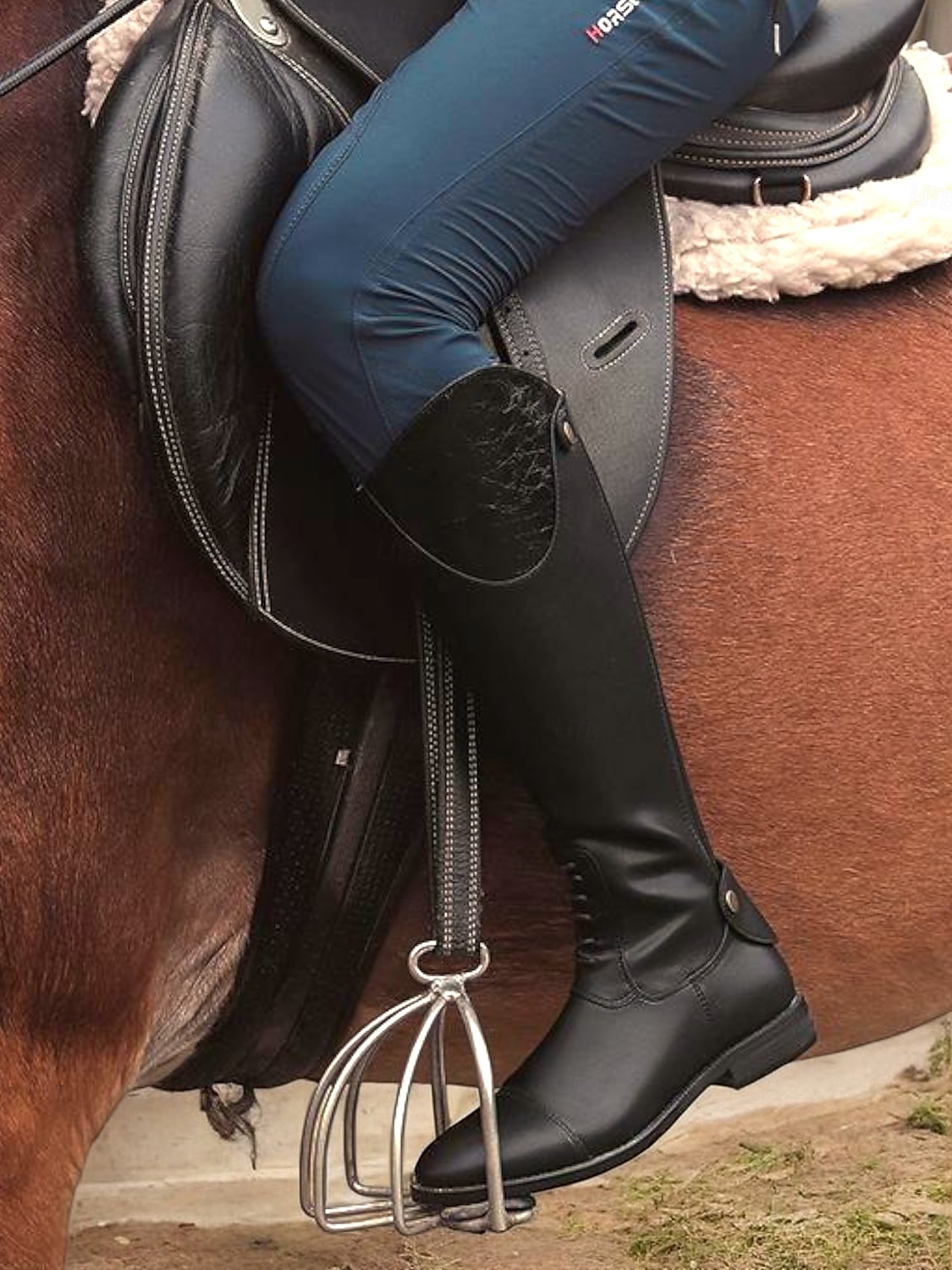 Dámské Boty Retro Jezdecké boty Venkovní Práce Denní Mramor Ke kolenům Nýty Přezky Zip Kačenka Oblá špička Vinobraní PU Zip Tmavěhnědá Černá 2025 - $69.99 –P2