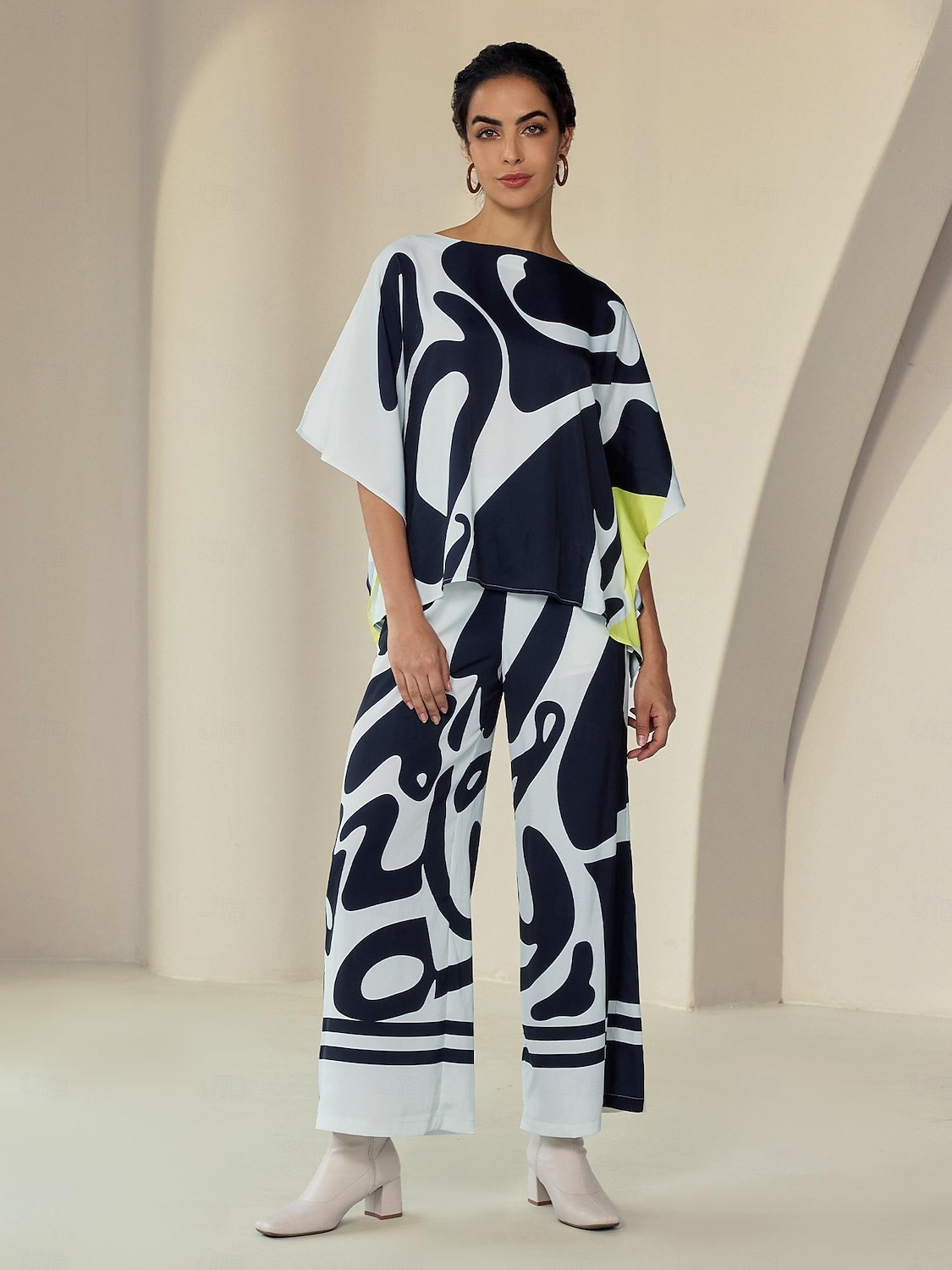 pantaloni da donna neri in raso gamba larga neutri casual quotidiani primavera autunno stagioni incrociate del 2025 a $72.99 –P4
