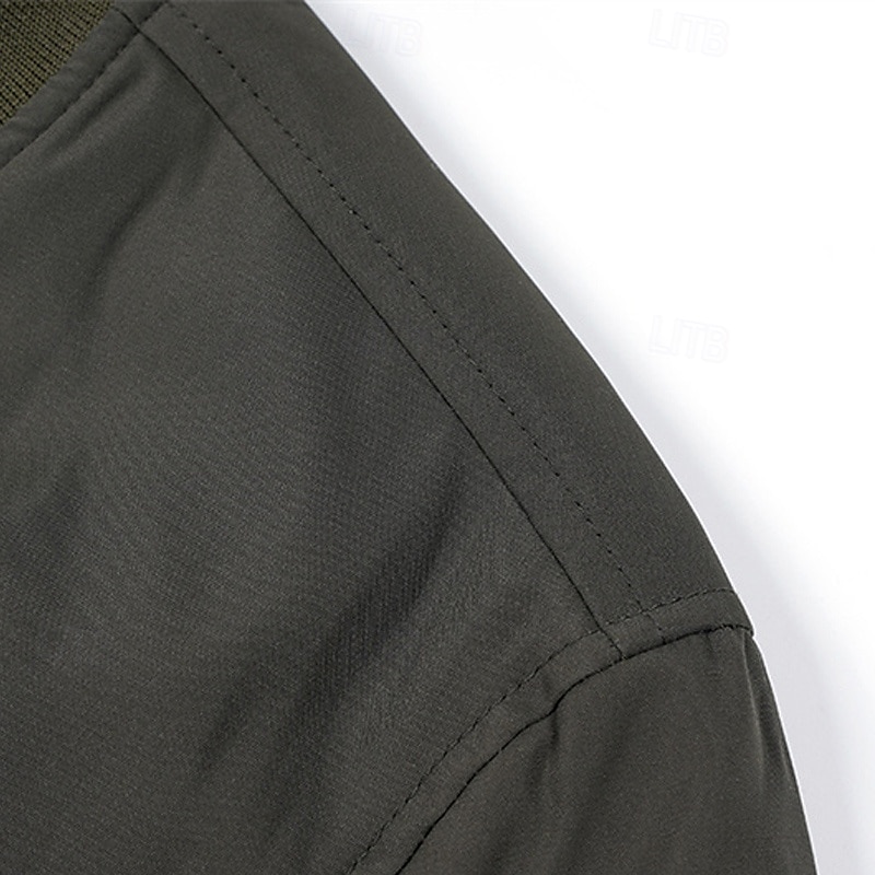 Homme Veste légère Bomber Coupe-vent Veste décontractée du quotidien Vacances Chaud Poche Automne hiver Plein Mode Classique Col Mao Normal Noir Vert Véronèse Bleu de minuit Gris Veste de 2025 ? $62.99 –P20
