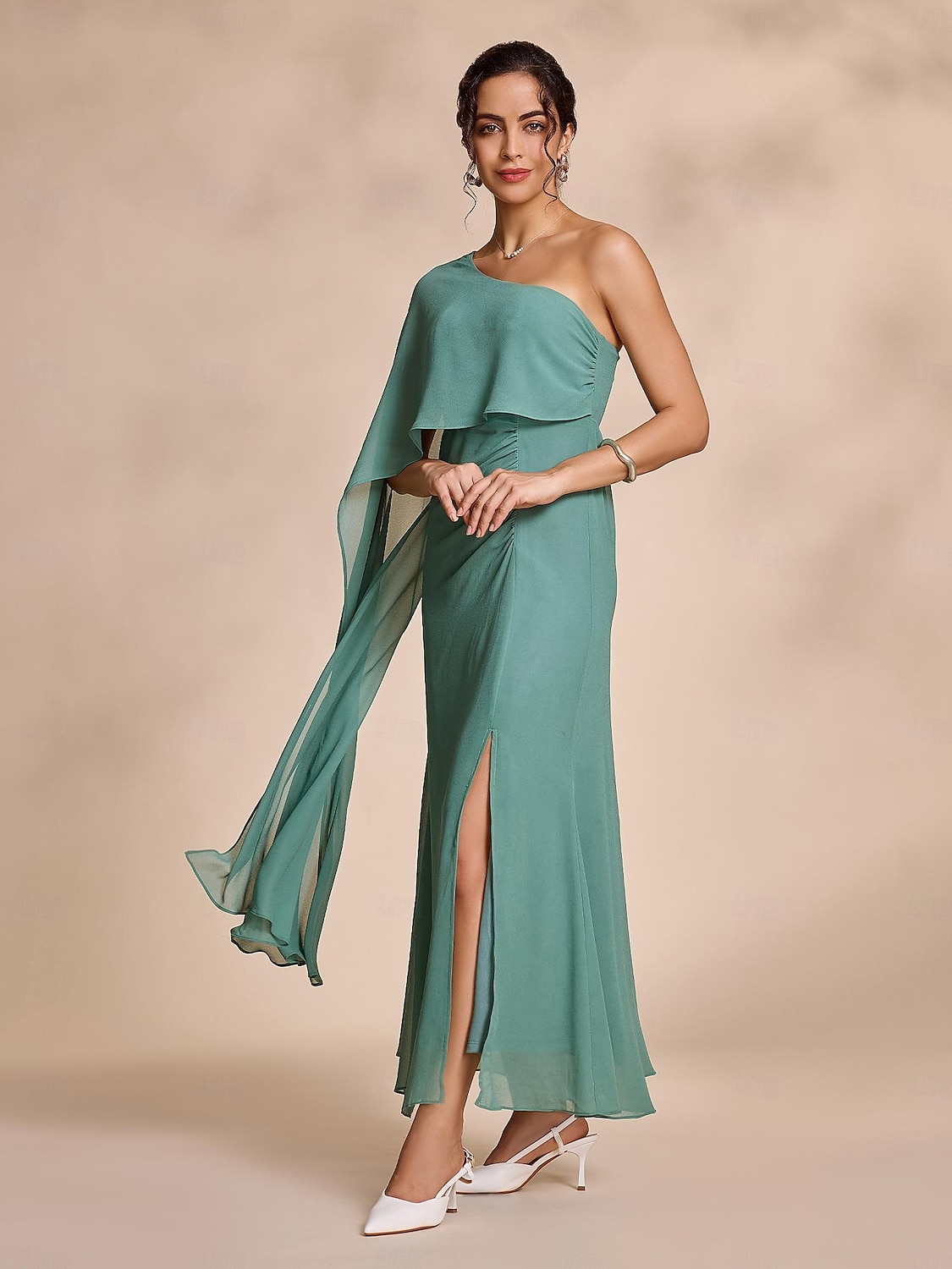 abito lungo con volant e peplo in chiffon verde per feste/invitati a nozze, abito per stupire 2024 del 2025 a $52.99 –P1