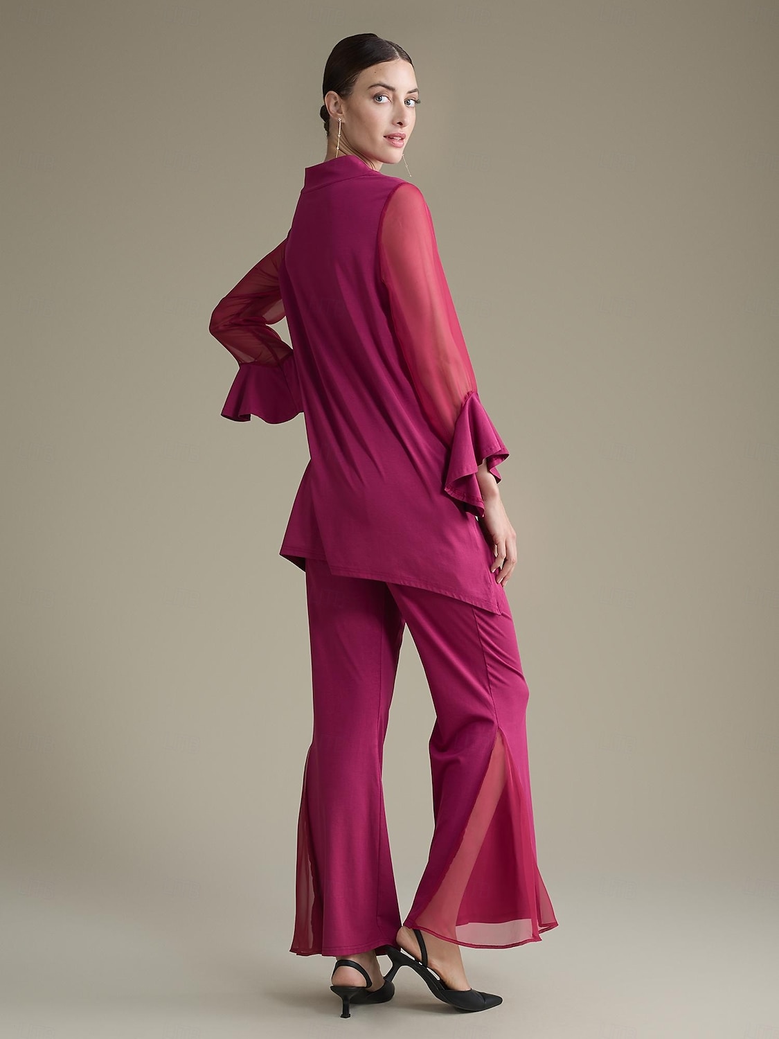 luxuriöse Bluse mit hohem Kragen und langen Ärmeln und Rüschen 2025 - $61.99 –P2