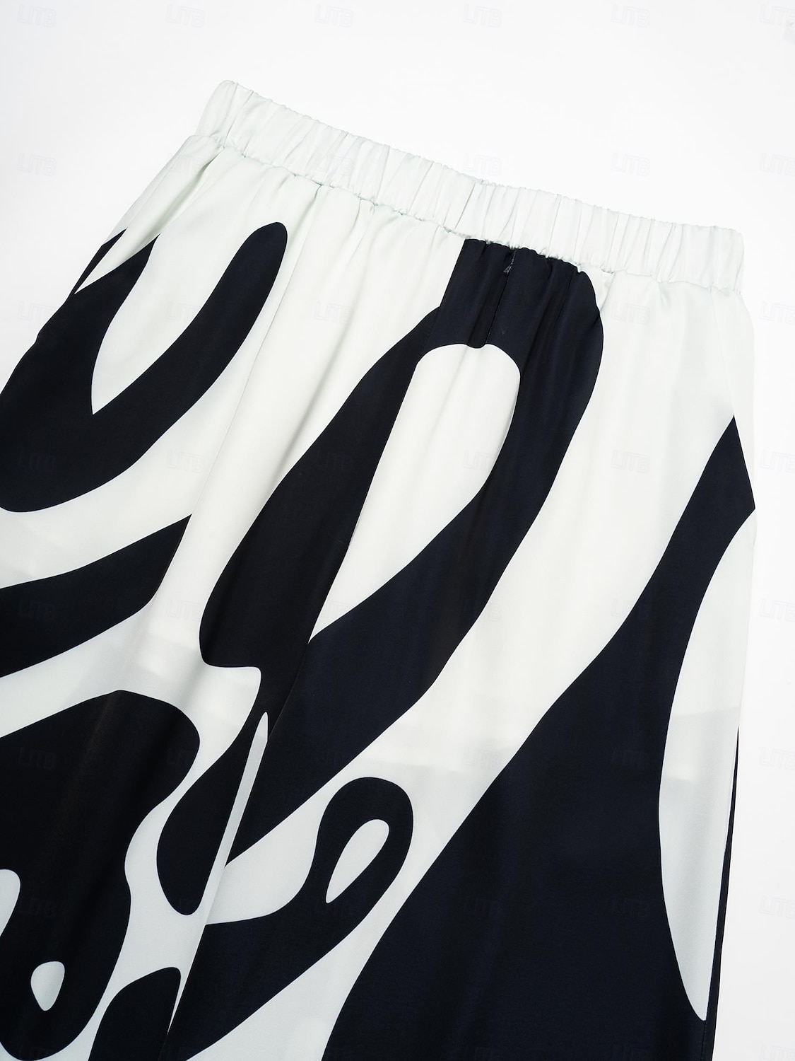 pantaloni da donna neri in raso gamba larga neutri casual quotidiani primavera autunno stagioni incrociate del 2025 a $72.99 –P8