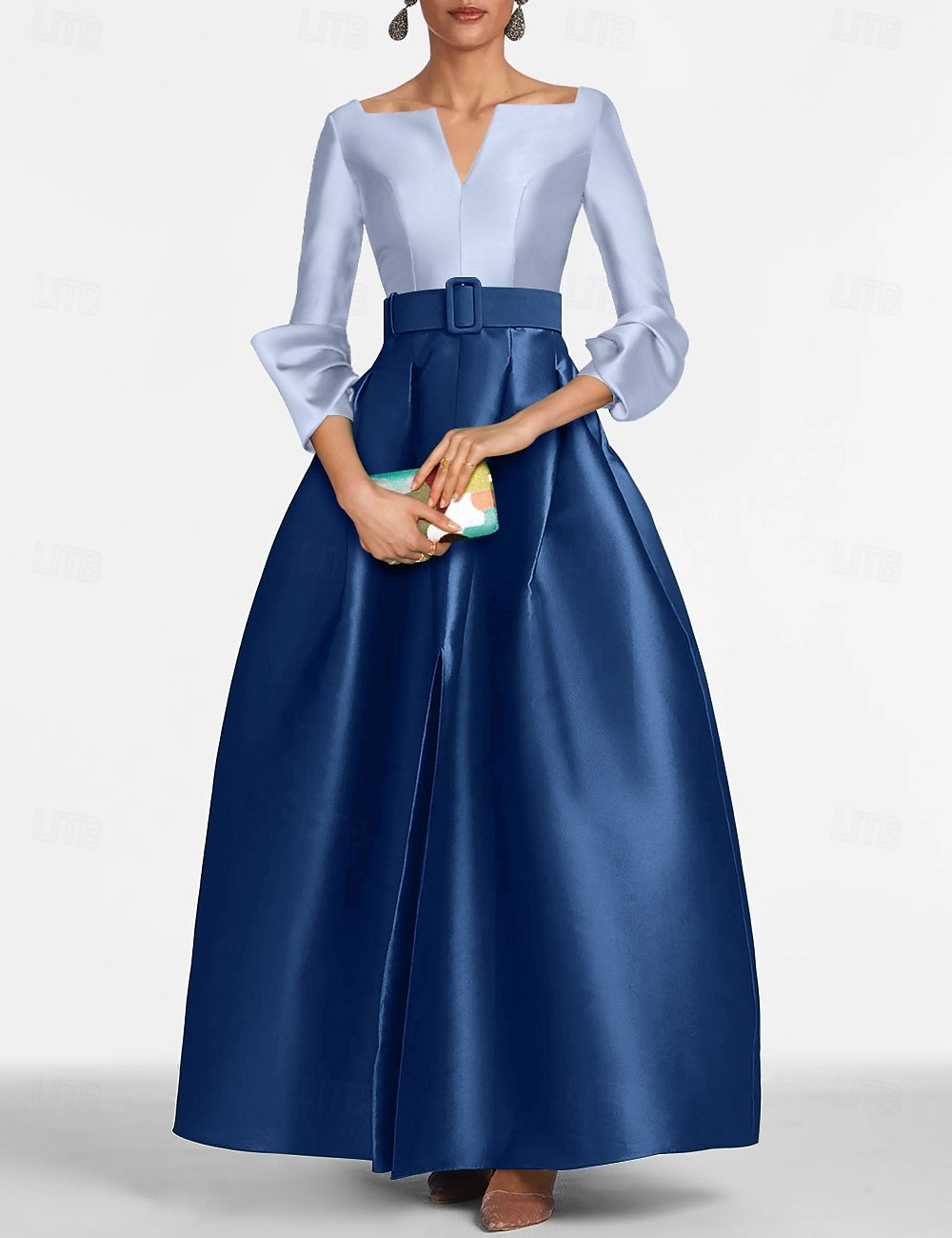 Robe de soirée A-Line élégante noire longueur sol manches 3/4 col en V avec poches satin avec fente de 2025 ? $189.99 –P3