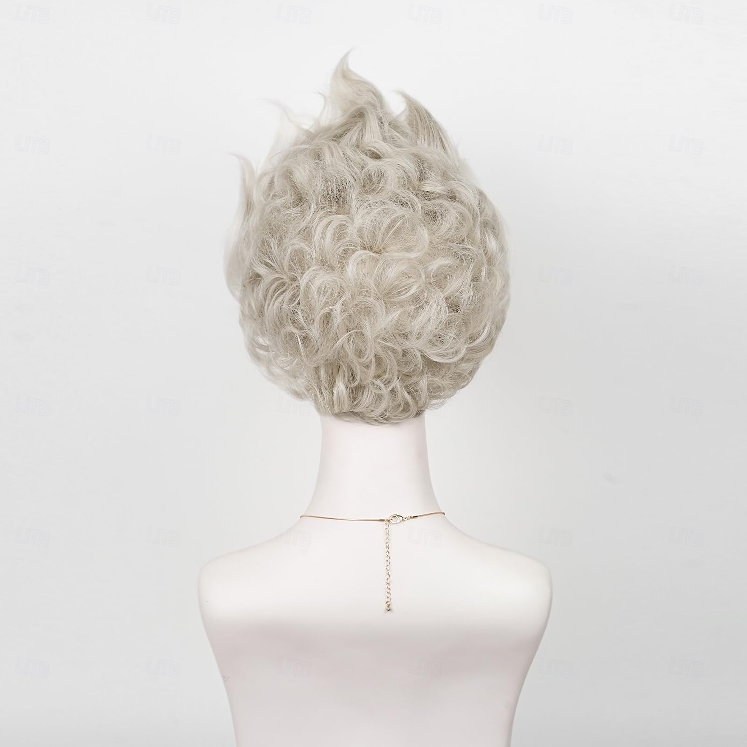 Perruques de cosplay Gris Bouclé Cheveux synthétiques Court Perruques Femmes Perruques Pour la fête de 2026 ? $19.99 –P3