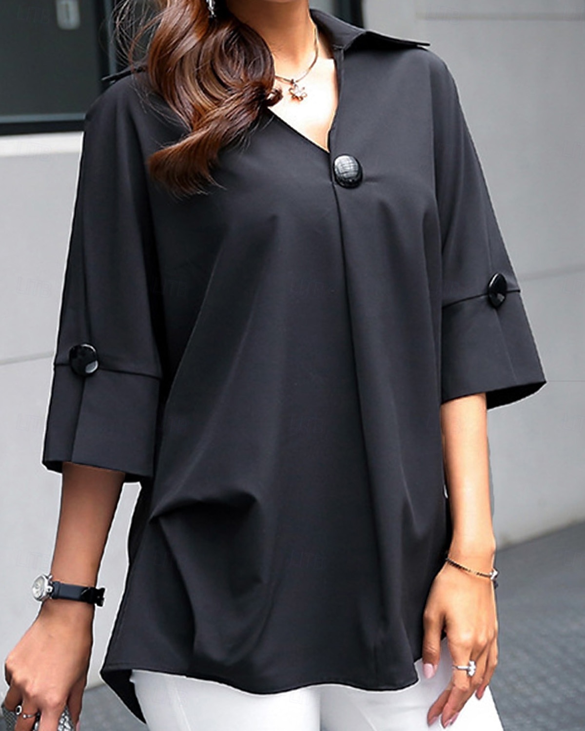 Damen Bluse stylisch modern Halbarm Hemdkragen Arbeit schwarz weiß blau Frühling Herbst 2025 - $39.99 –P2