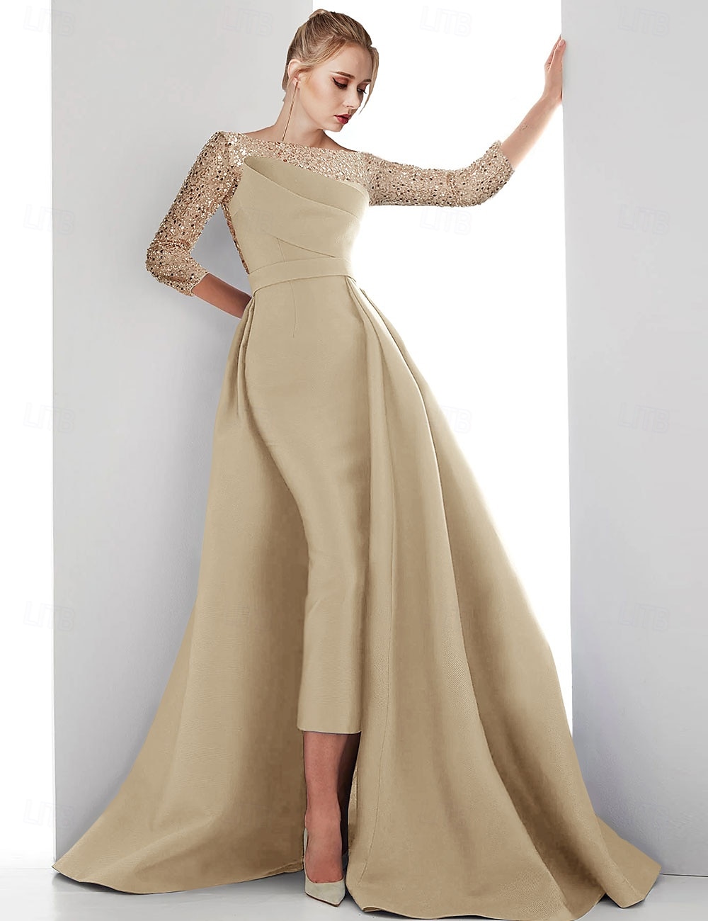 Sheath Abendkleid Elegantes Kleid Formell Sweep  Brush Zug Lange Ärmel Illusion Hals Champagner Mutter der Braut Kleid Satin mit Perlen Maskerade Kleid 2025 - $175.99 –P3