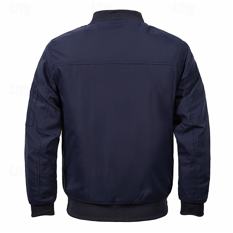 Homme Veste légère Bomber Coupe-vent Veste décontractée du quotidien Vacances Chaud Poche Automne hiver Plein Mode Classique Col Mao Normal Noir Vert Véronèse Bleu de minuit Gris Veste de 2025 ? $62.99 –P13