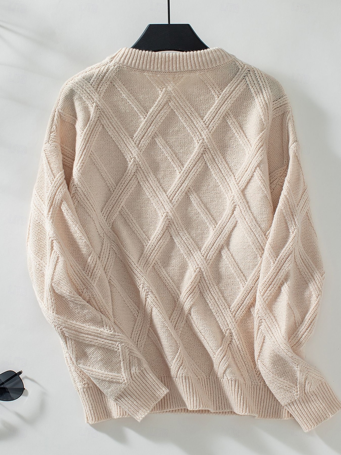 Femme Pull Chandail Décontractées Couleur unie Géométrique Col Ras du Cou Tricoté manche longue Hauts longs Tricoter Travail Noir Beige Automne Hiver de 2025 ? $52.99 –P5