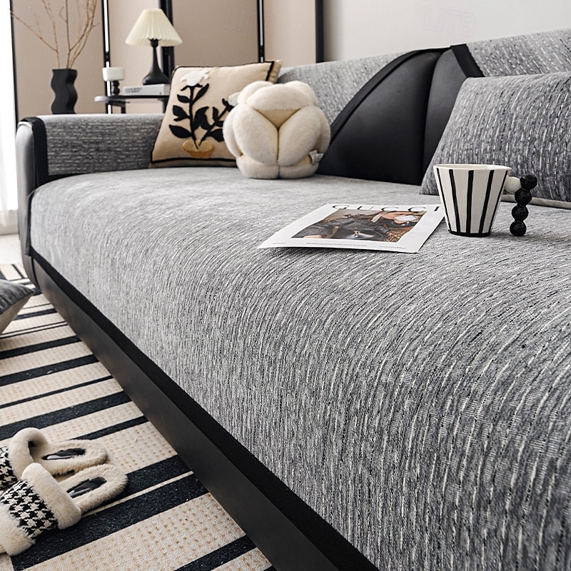 housse de canapé en chenille toutes saisons - tissu doux et durable pour un confort toute l'année - design élégant qui met en valeur n'importe quel espace de vie - protège votre canapé des de 2025 ? $24.99 –P8