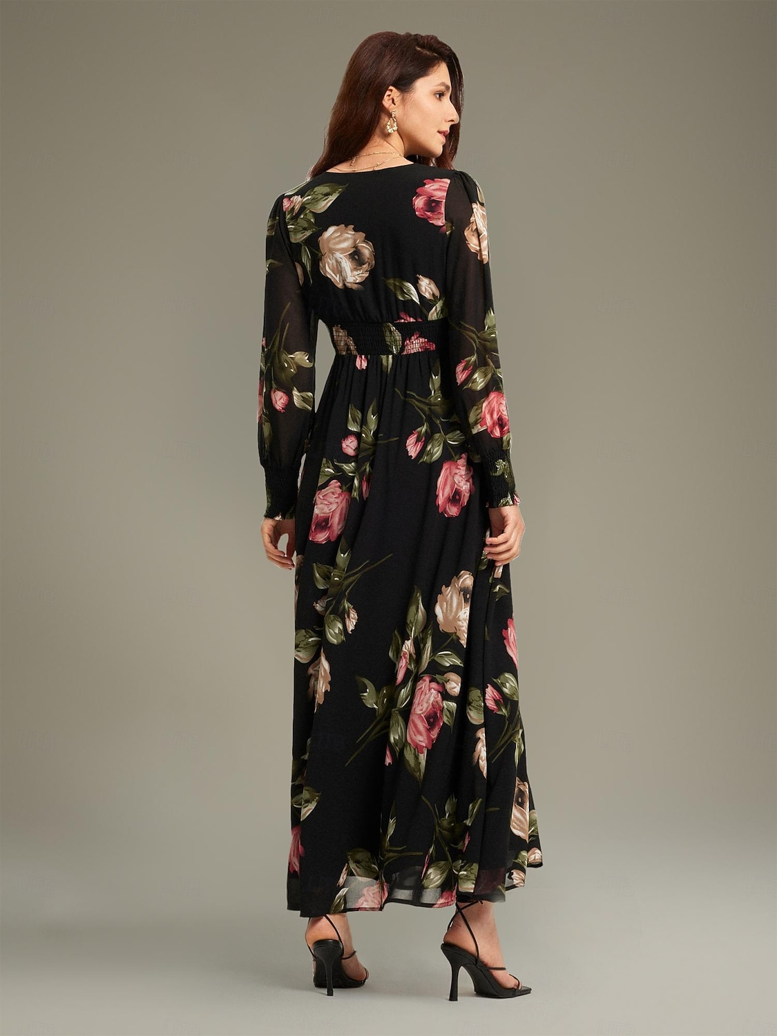 Abito per invitati in chiffon con volant floreale e maxi scollo a V. Abito per invitati del 2025 a $86.99 –P2