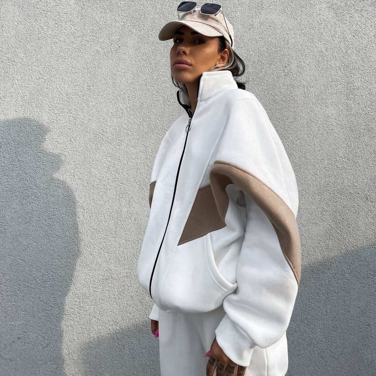 Da donna Caldo Felpa Sherpa Pantaloni in pile Manica lunga A collo alto Color Block Cerniera Esterno Bianco Marrone chiaro Primavera Oversize del 2025 a Kč719 –P4