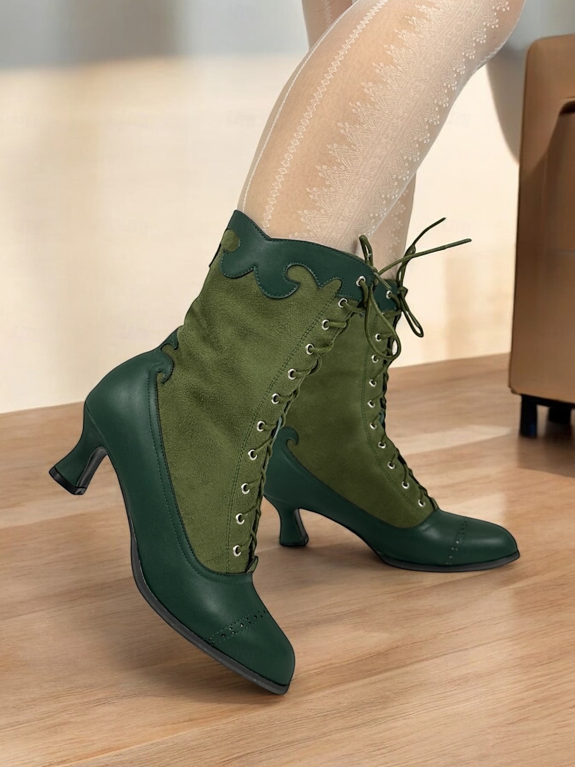 női viktoriánus vintage zöld fűzős csizma csipkés szegéllyel és brogue részletekkel - elegáns magas sarkú cipő cosplay, steampunk és retro ruhákhoz 2025 - $54.99 –P6