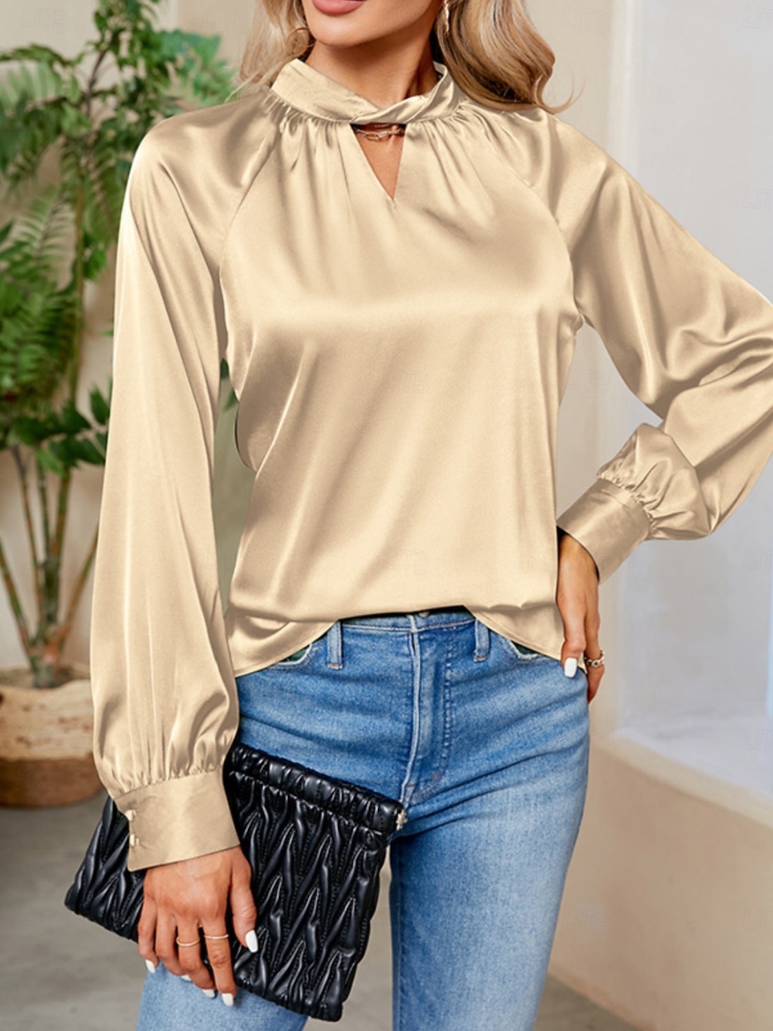 Per donna Camicia Elegant Elegante Raso/Satin Tinta unica Signore Elegante Manica Lunga Scollo a V Top Regolari Feste Lavoro Nodo attorcigliato Nero Bianco Verde Cachi Autunno Inverno del 2025 a $34.99 –P8