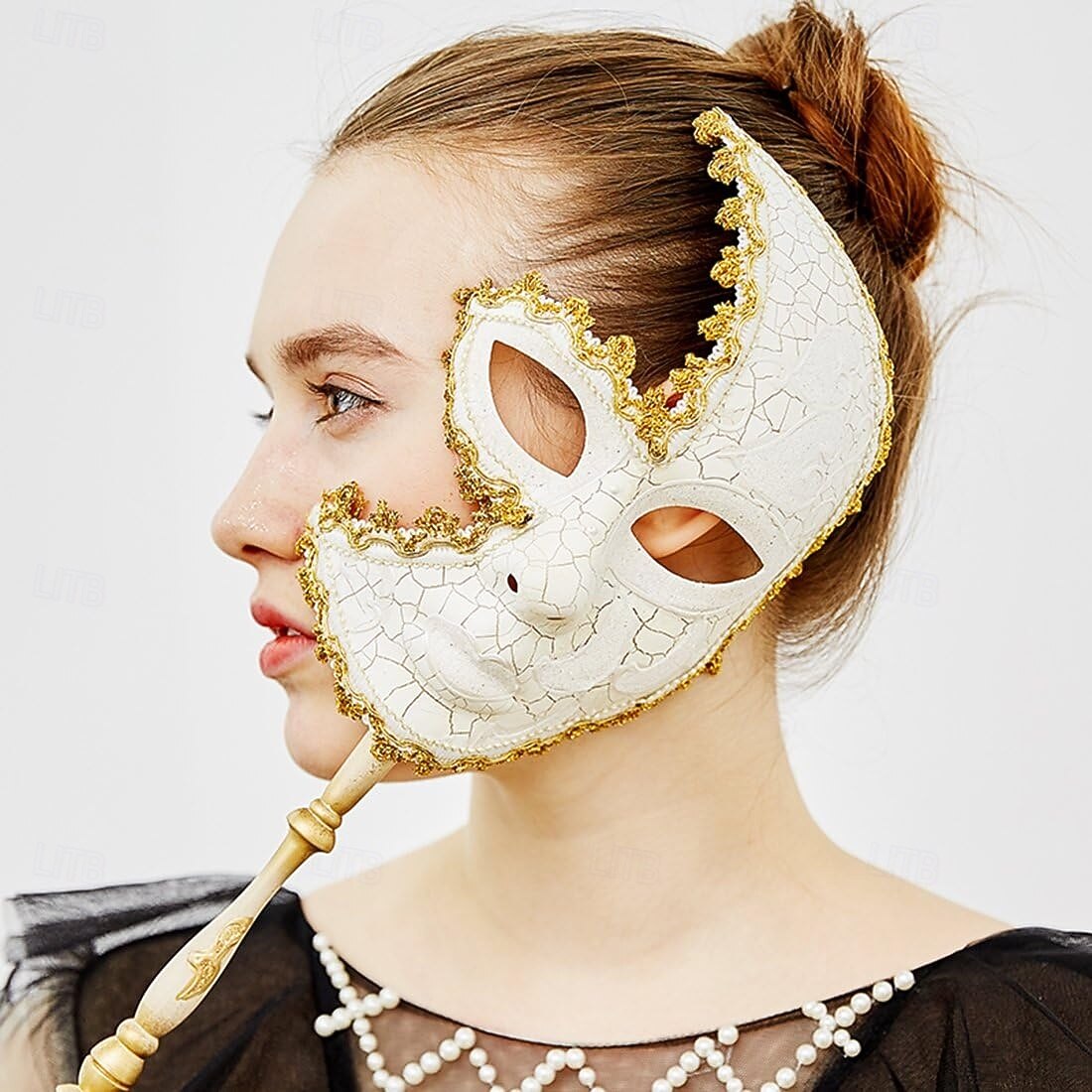 Halloween Maske Venezianische Maske Maske am Stiel Karnevalsmaske Erwachsene Unisex Halloween Karneval Party-Abendmode Maskerade Abschlussball Einfache Halloween-Kostüme Verkleiden 2025 - $29.99 –P10